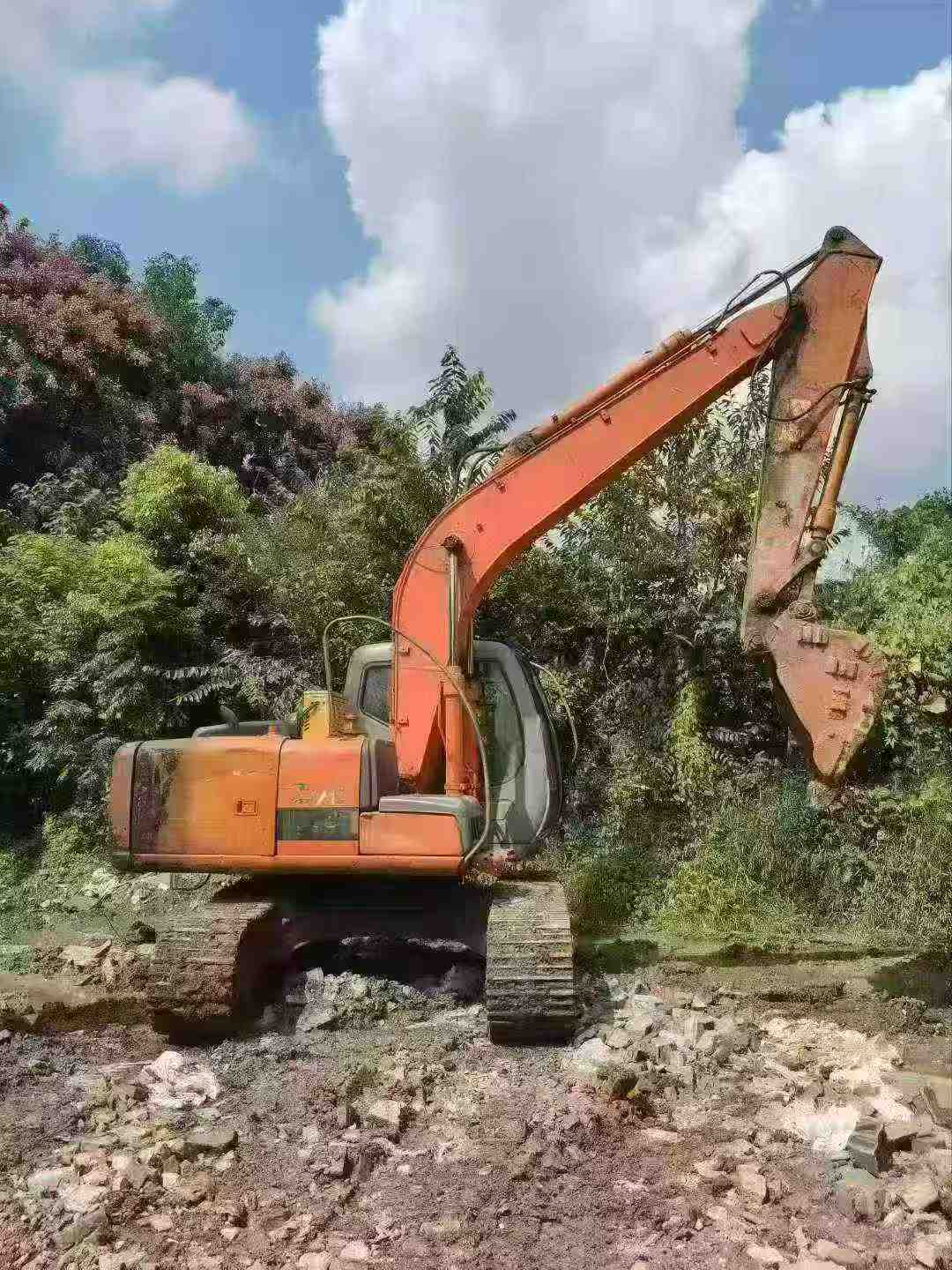 Used Hitachi ZX120 Excavator 2016 Model / 3