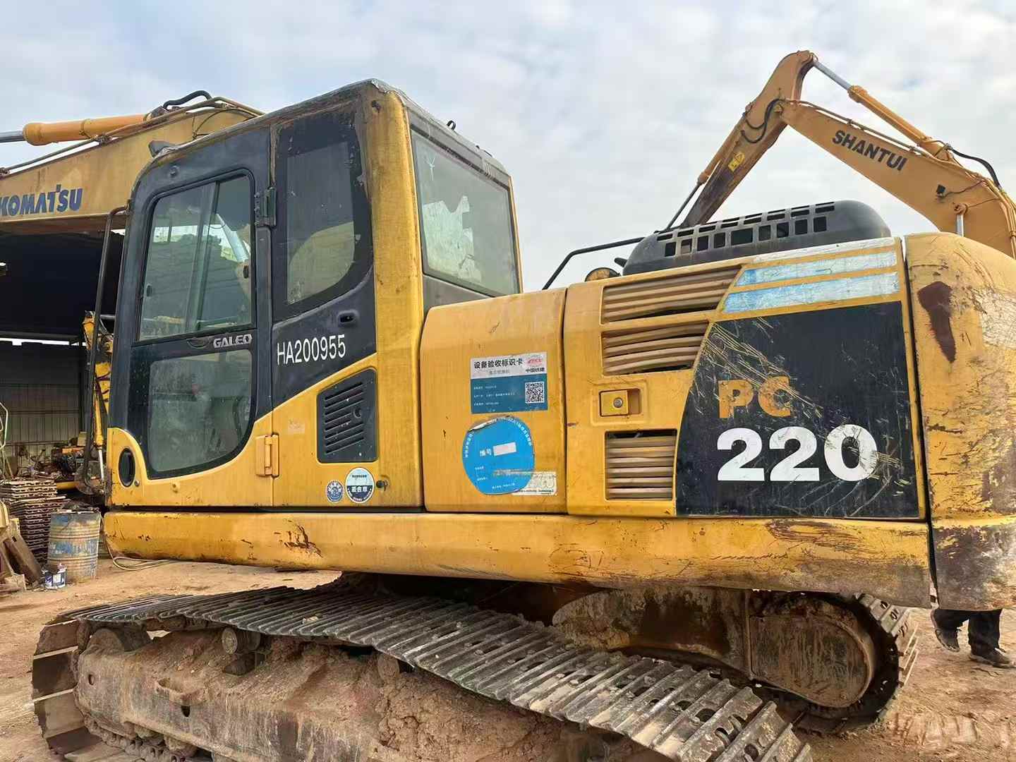 Used Komatsu PC200-8N1 Excavator 2016 Model / 2