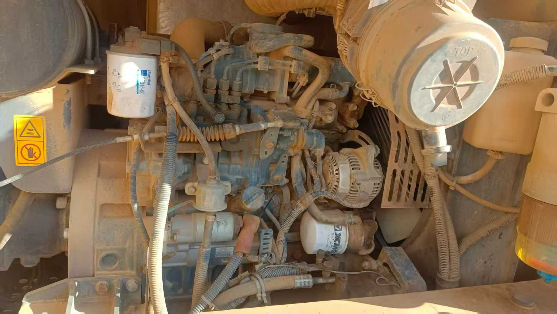 Used XCMG XE75WD Excavator 2018 Model / 5