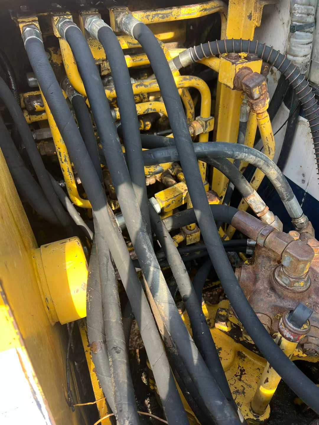 Used Komatsu PC60-6 Excavator 2016 Model / 4