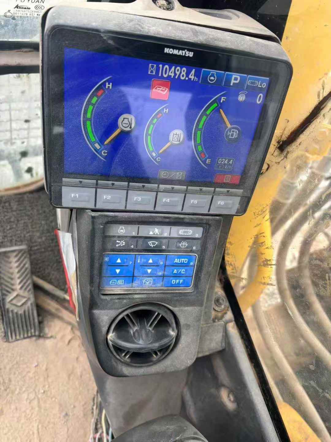 Used Komatsu PC60-8 Excavator 2019 Model / 8