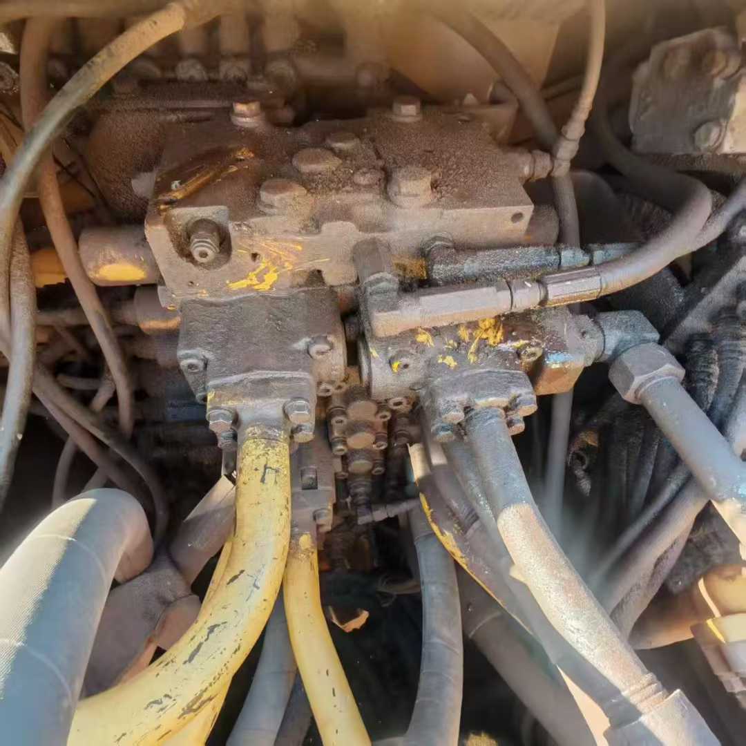 Used Komatsu PC60-7 Excavator 2011 Model / 6