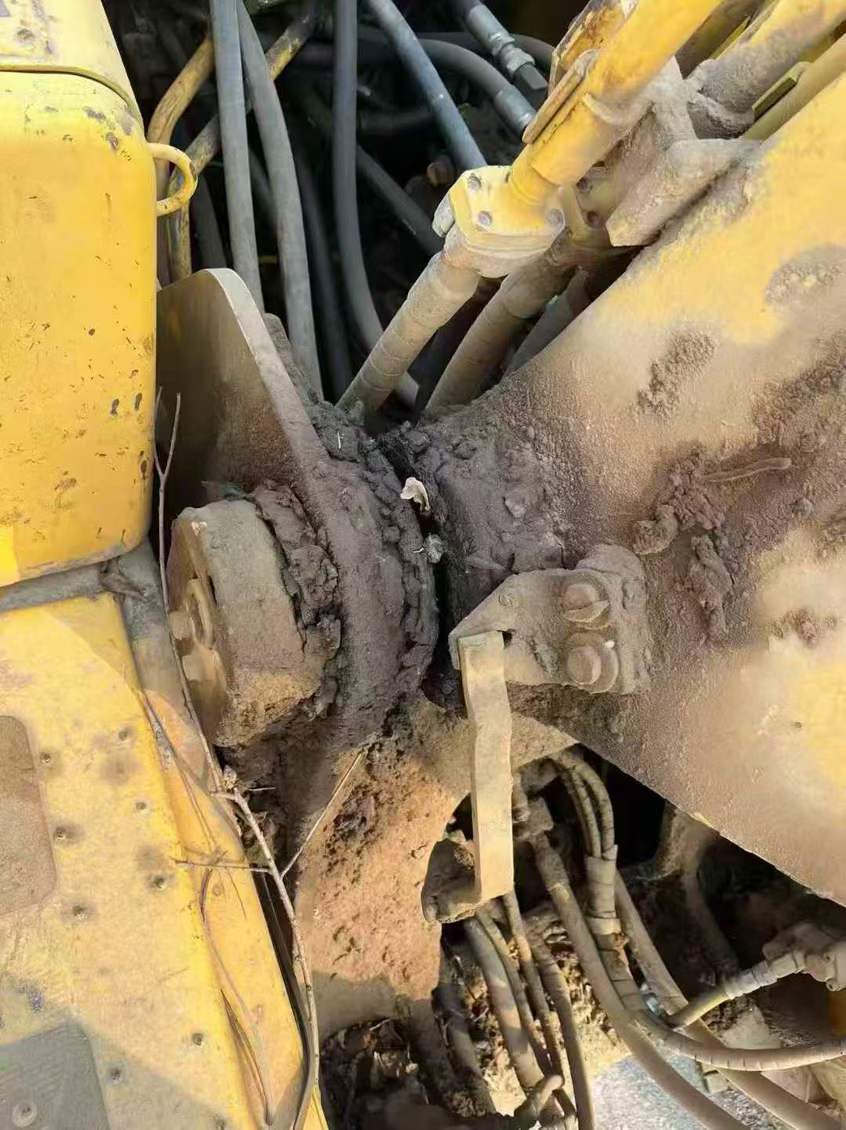 Used Komatsu PC200-8N1 Excavator 2016 Model / 8