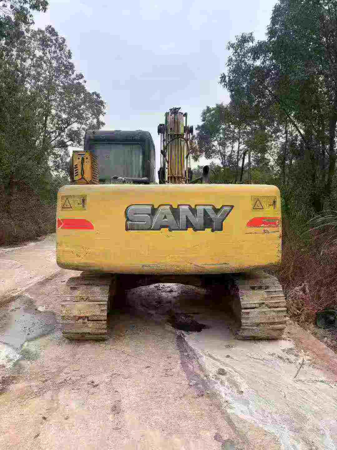 Used Sany SY135 Excavator 2016 Model / 3