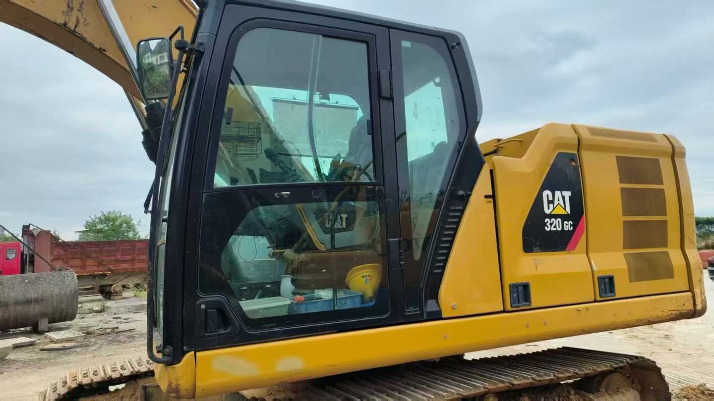 Buy Caterpillar 320GC Used Excavator / 9 Used Caterpillar 320GC Excavator 2020 Model / 9