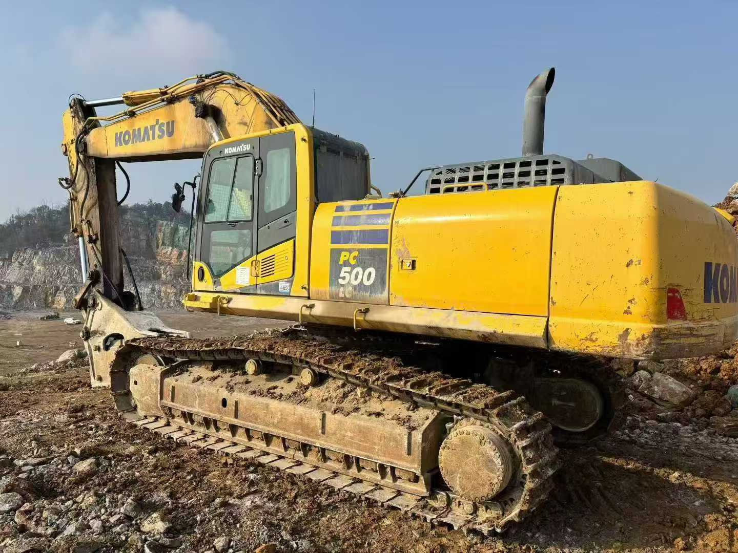 Buy Komatsu PC200 Used Excavator / 1