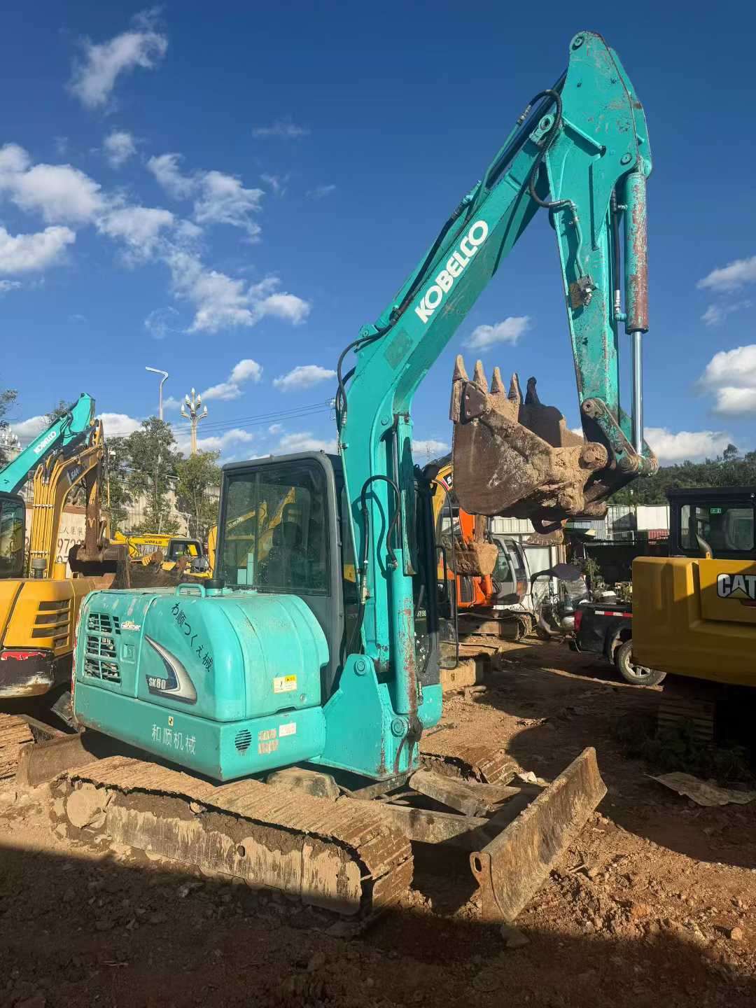 Buy Kobelco SK60 Used Excavator / 1
