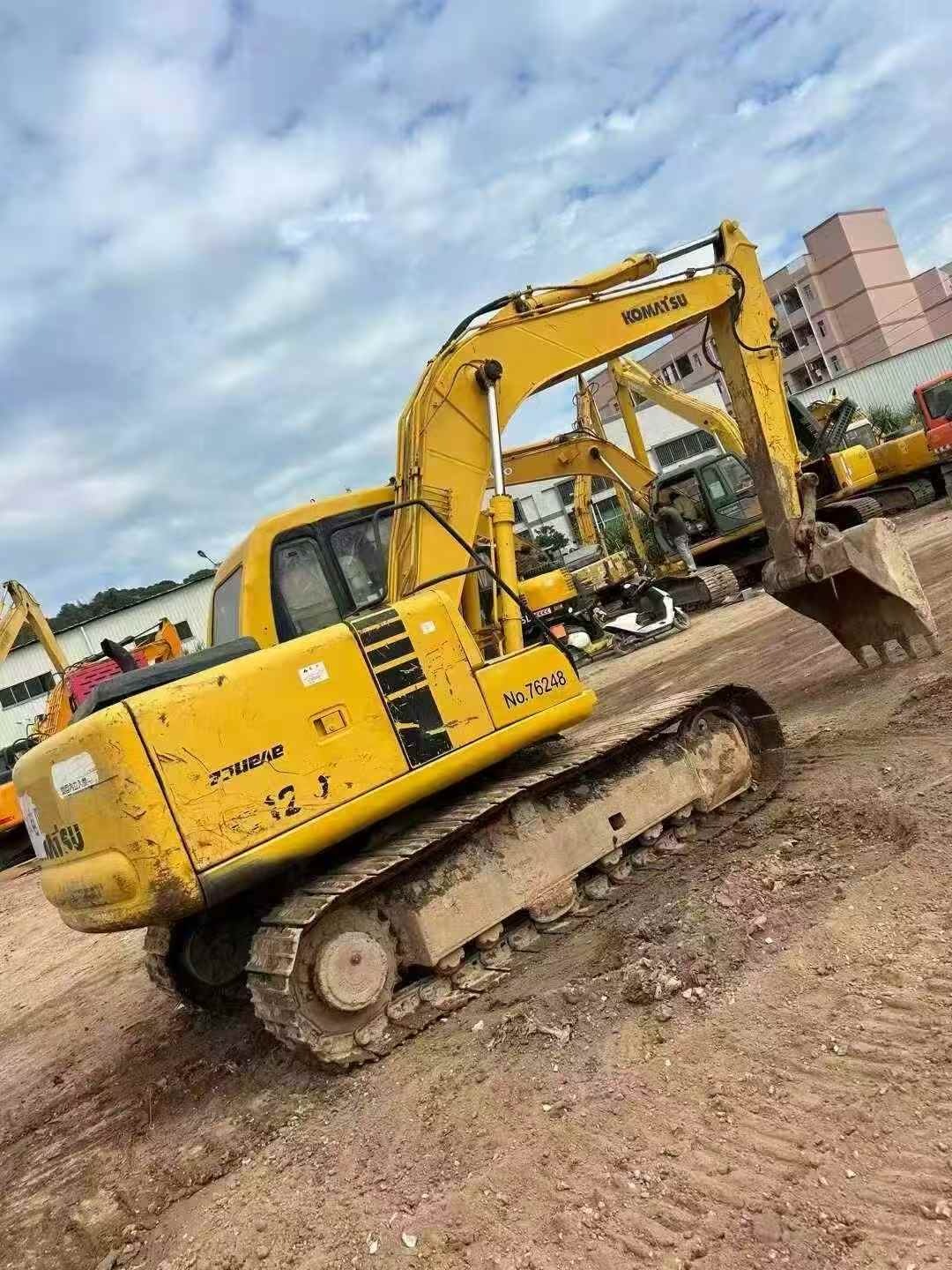 Used Komatsu PW100 Excavator 2016 Model / 8