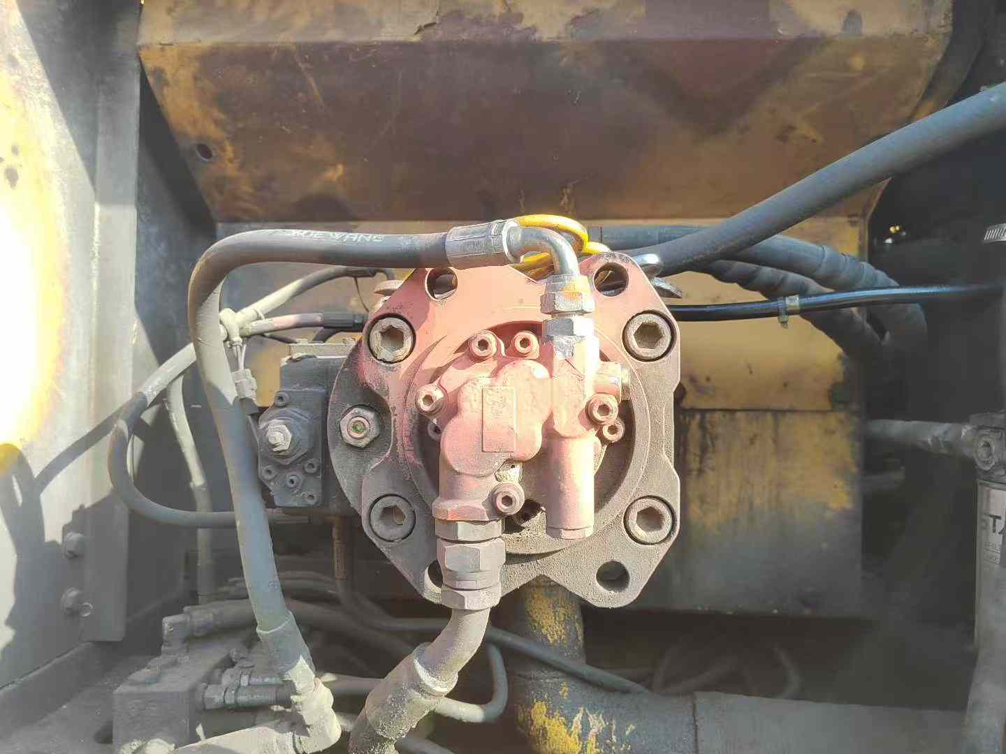 Buy Hyundai R225-7 Used Excavator / 9 Used Hyundai R225-7 Excavator 2016 Model / 9