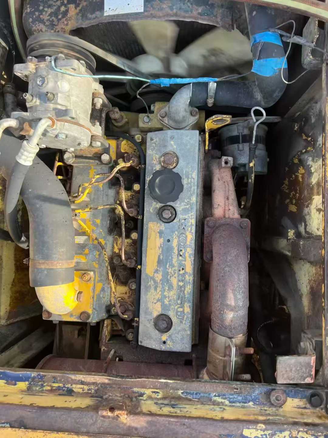 Buy Komatsu PC60-6 Used Excavator / 8 Used Komatsu PC60-6 Excavator 2016 Model / 8