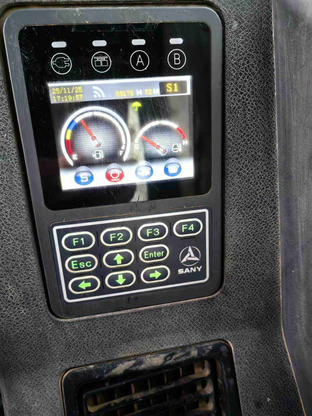 Buy Sany SY55 Used Excavator / 2 Used Sany SY55 Excavator 2017 Model / 2