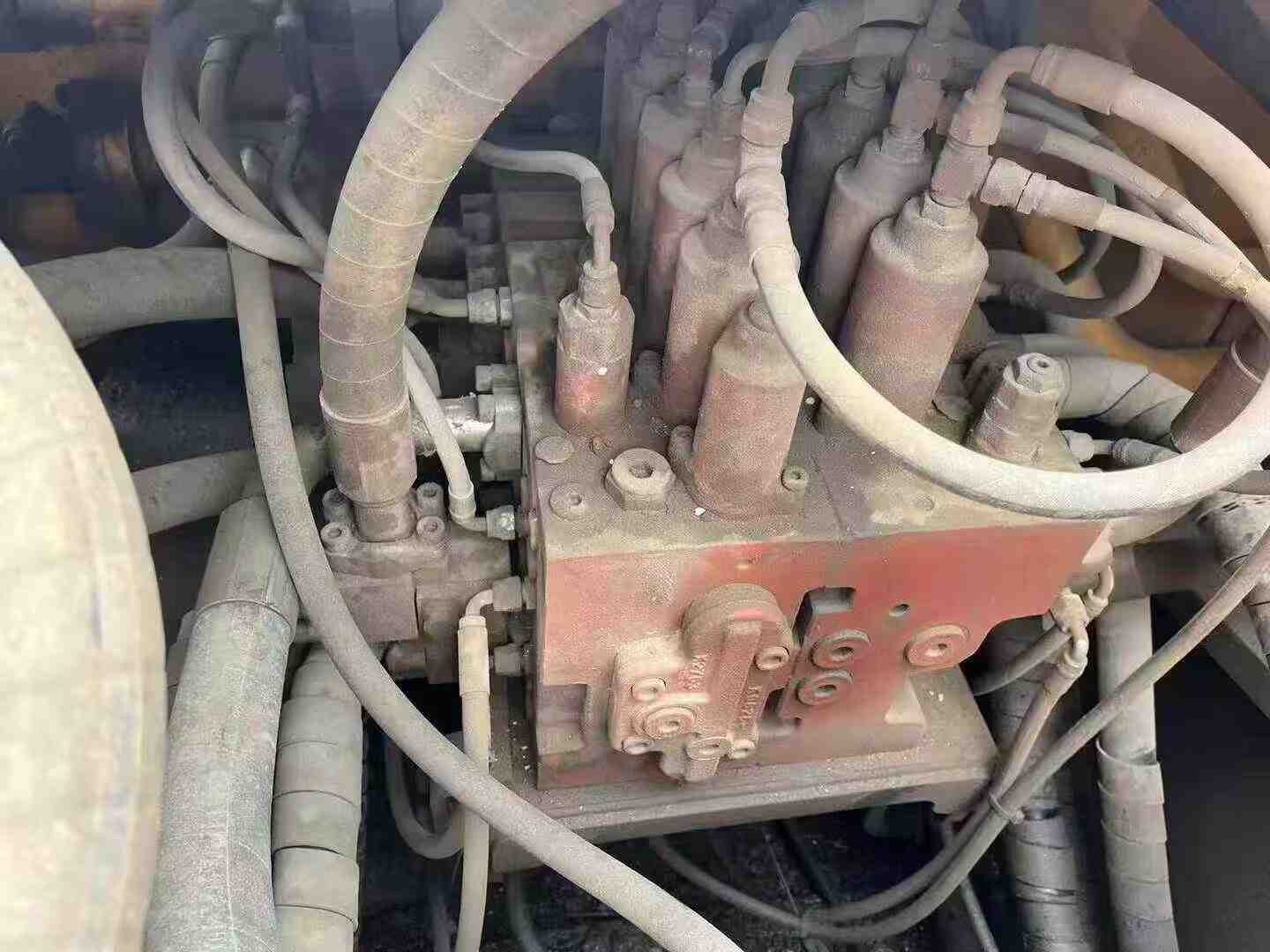 Buy Hyundai 350LC-9V Used Excavator / 7 Used Hyundai 350LC-9V Excavator 2021 Model / 7