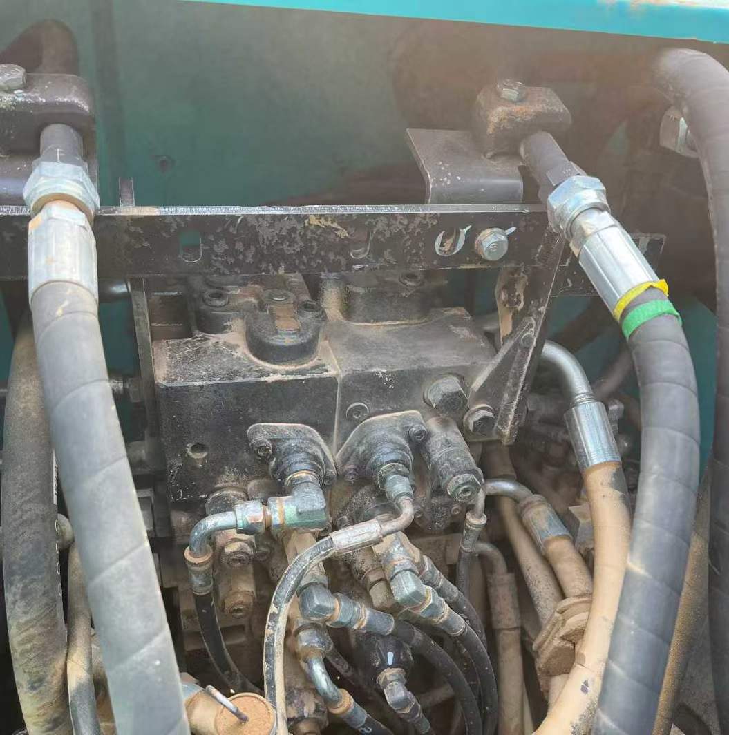 Buy Kobelco SK140 Used Excavator / 6 Used Kobelco SK140 Excavator 2016 Model / 6