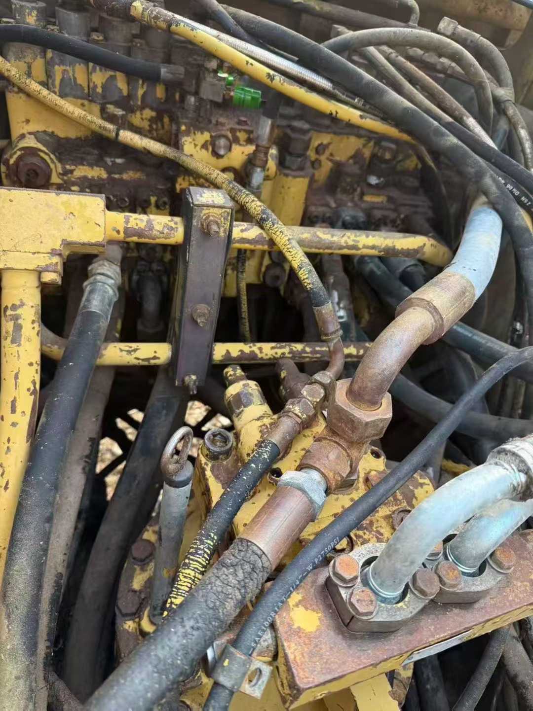 Buy Caterpillar 320V2 Used Excavator / 7 Used Caterpillar 320V2 Excavator 2016 Model / 7