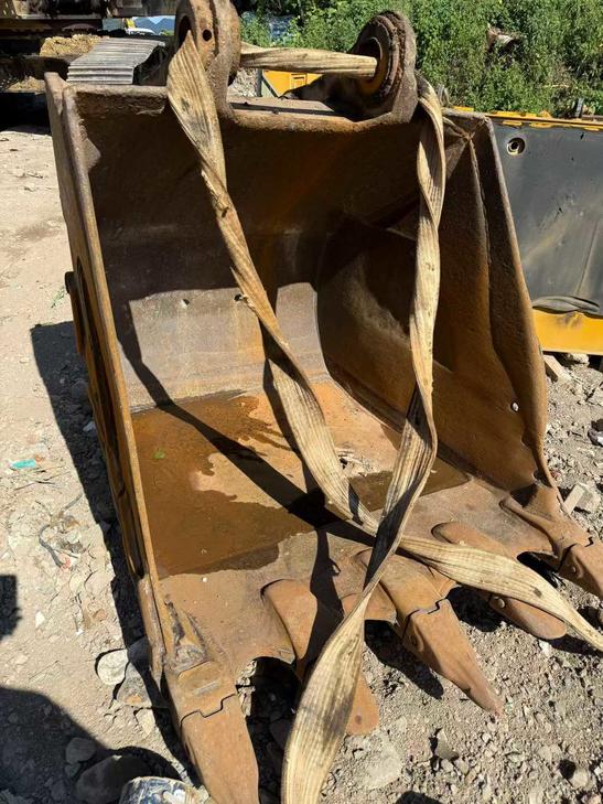 Buy Hitachi ZX60 Used Excavator / 1