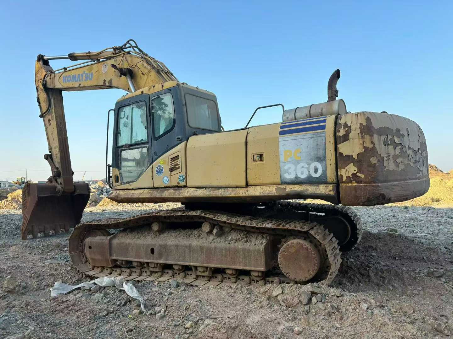Used Komatsu PC60 Excavator 2016 Model / 2