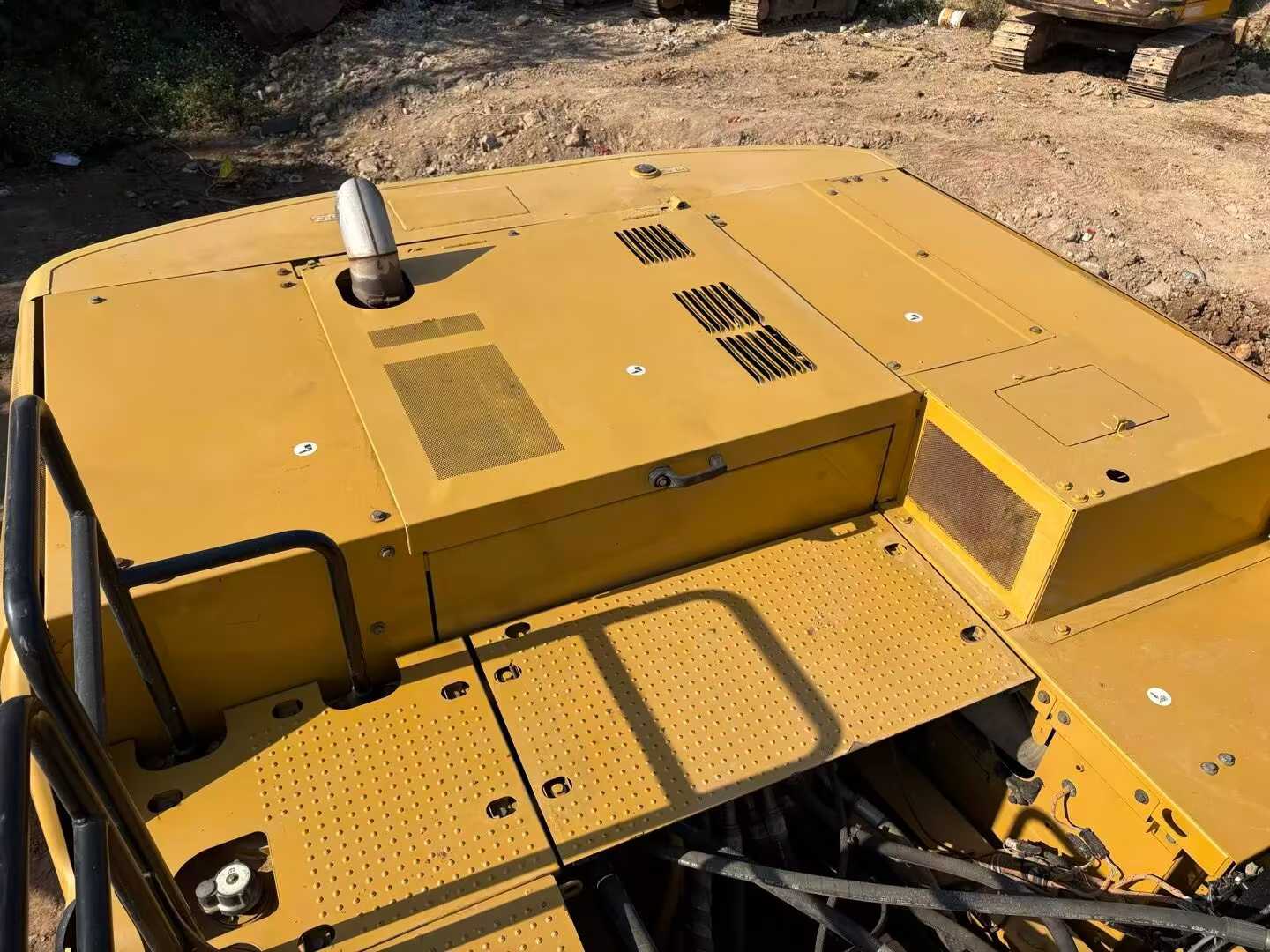 Buy Caterpillar 336FLH Used Excavator / 1