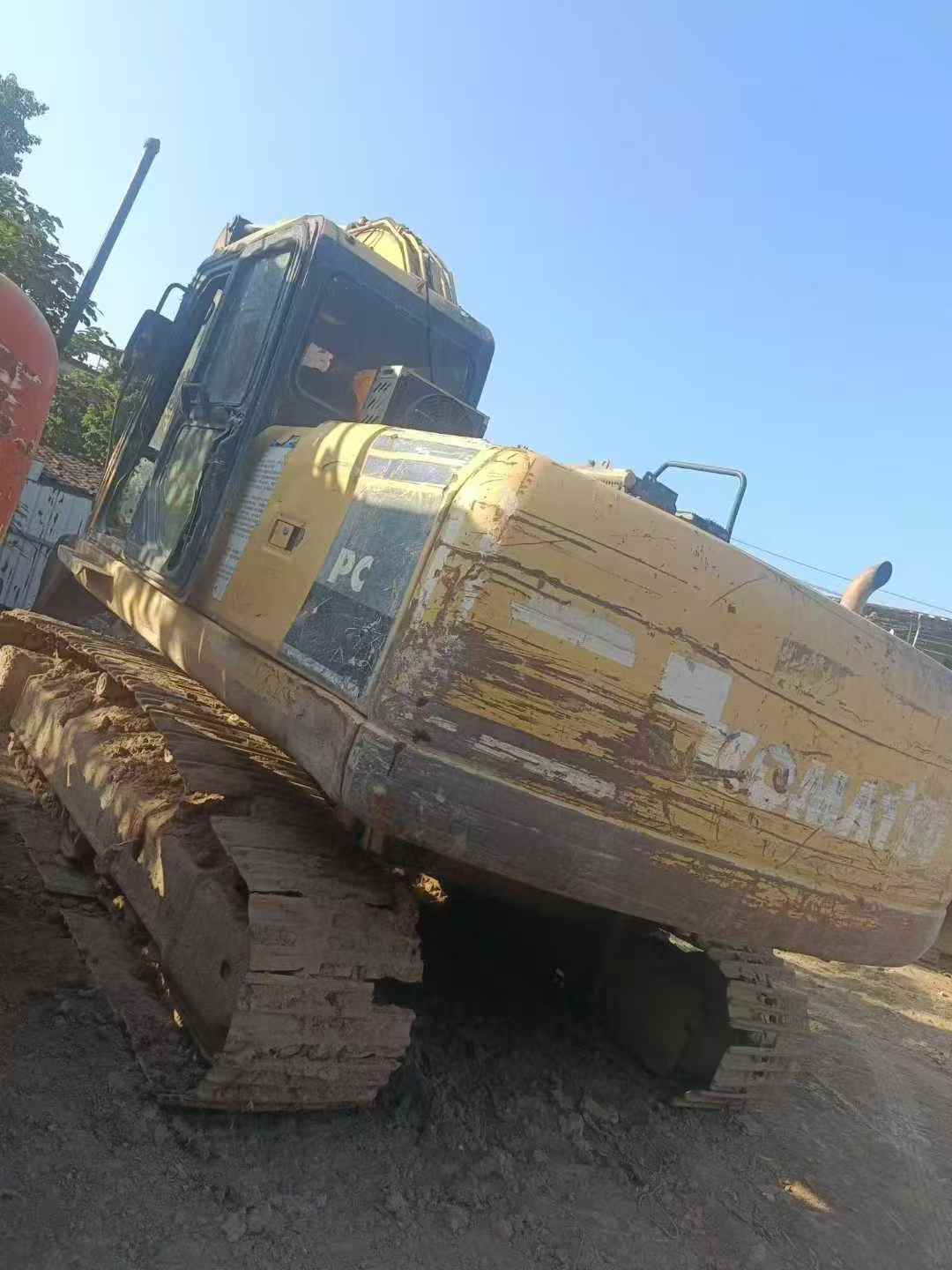 Used Komatsu PW200-7 Excavator 2016 Model / 2