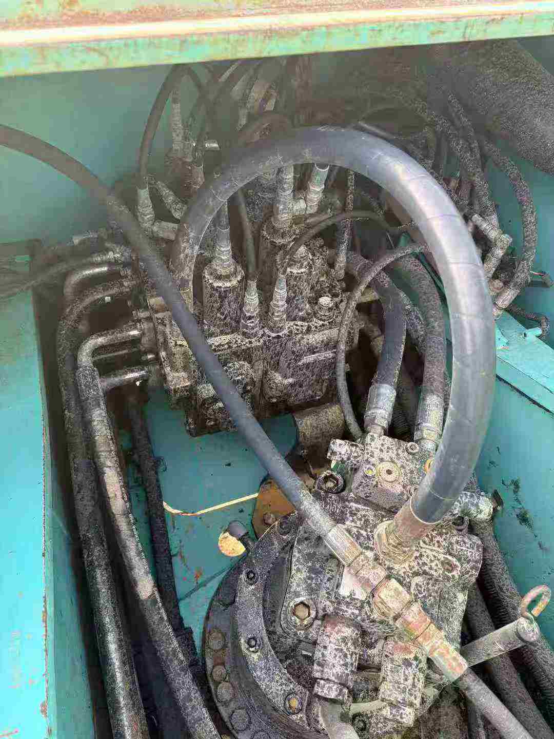 Buy Kobelco SK210 Used Excavator / 4 Used Kobelco SK210 Excavator 2016 Model / 4