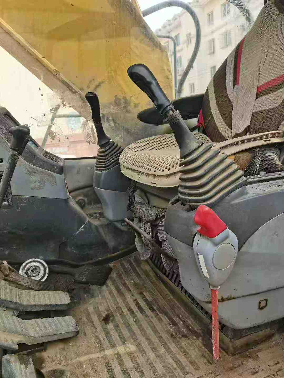 Used Komatsu PW220-7 Excavator 2016 Model / 4