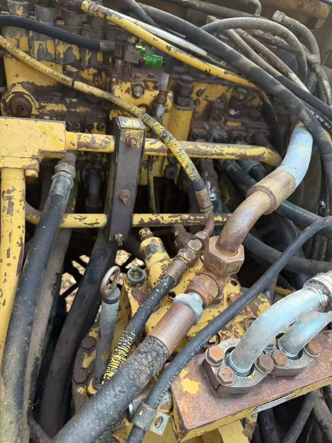 Buy Caterpillar 320V2 Used Excavator / 6 Used Caterpillar 320V2 Excavator 2016 Model / 6