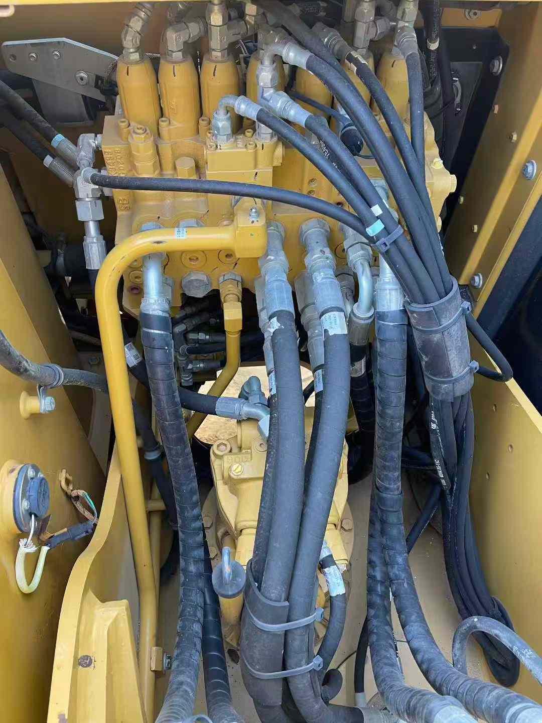 Buy Caterpillar 313D Used Excavator / 4 Used Caterpillar 313D Excavator 2021 Model / 4