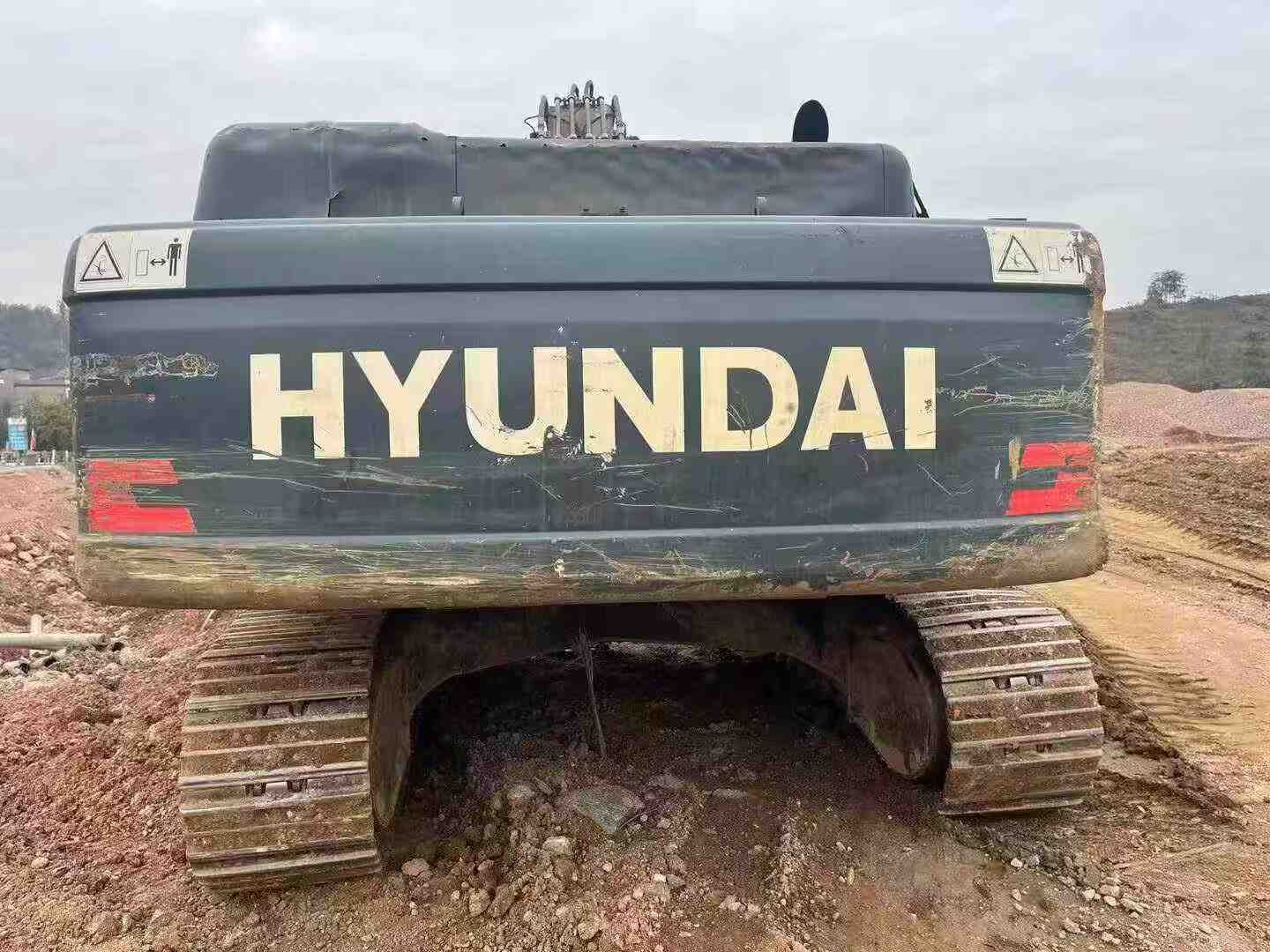 Buy Hyundai 350LC-9V Used Excavator / 6 Used Hyundai 350LC-9V Excavator 2021 Model / 6