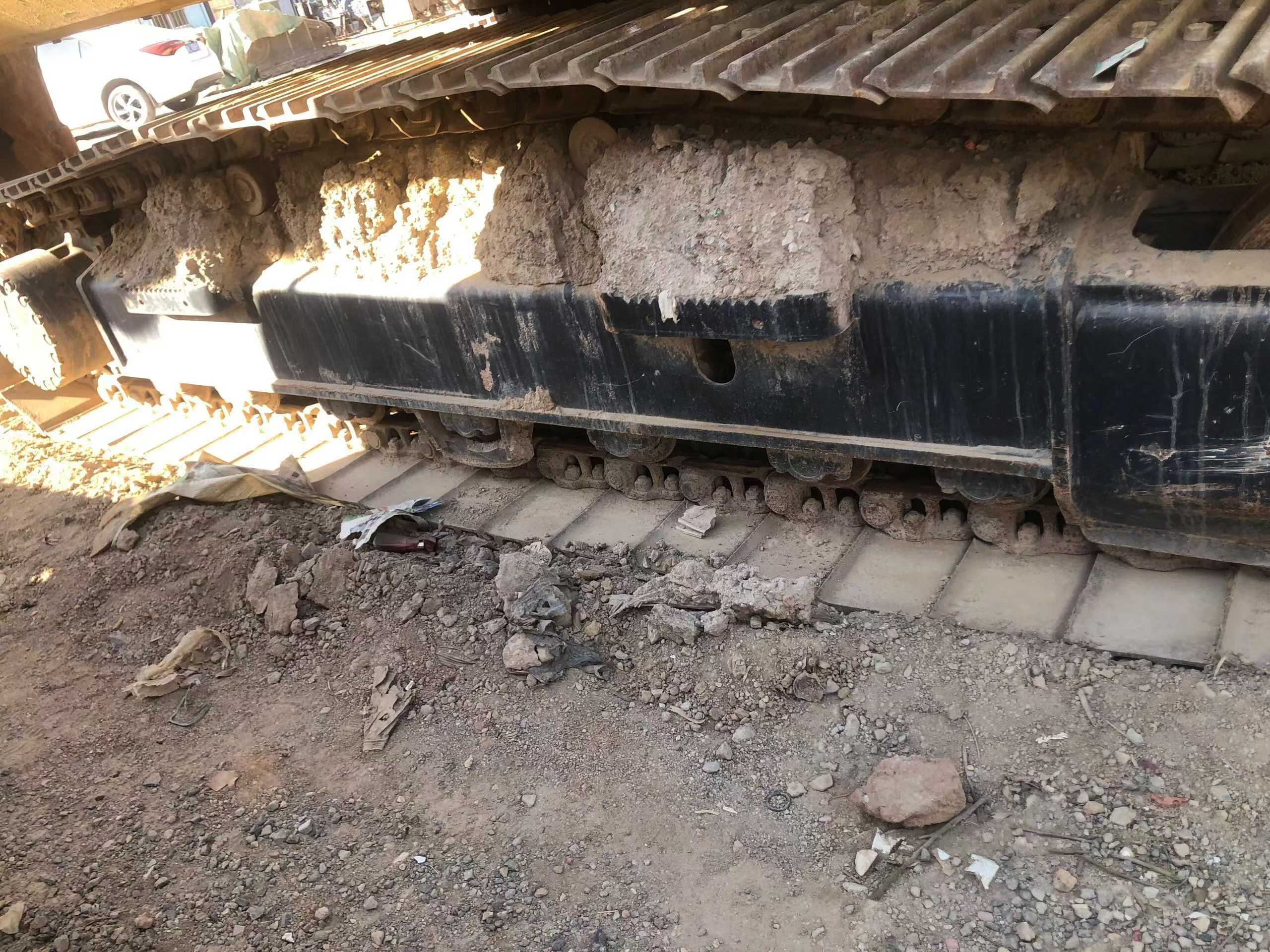 Buy Komatsu PC200-8 Used Excavator / 3 Used Komatsu PC200-8 Excavator 2016 Model / 3