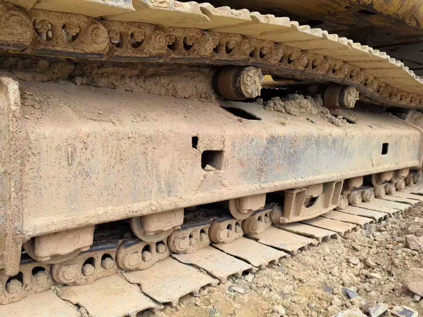 Buy Caterpillar 320C Used Excavator / 5 Used Caterpillar 320C Excavator 2016 Model / 5