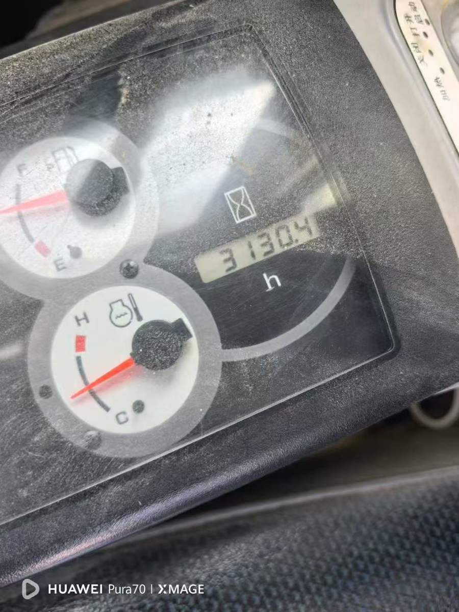 Buy Komatsu PW100 Used Excavator / 2 Used Komatsu PW100 Excavator 2019 Model / 2