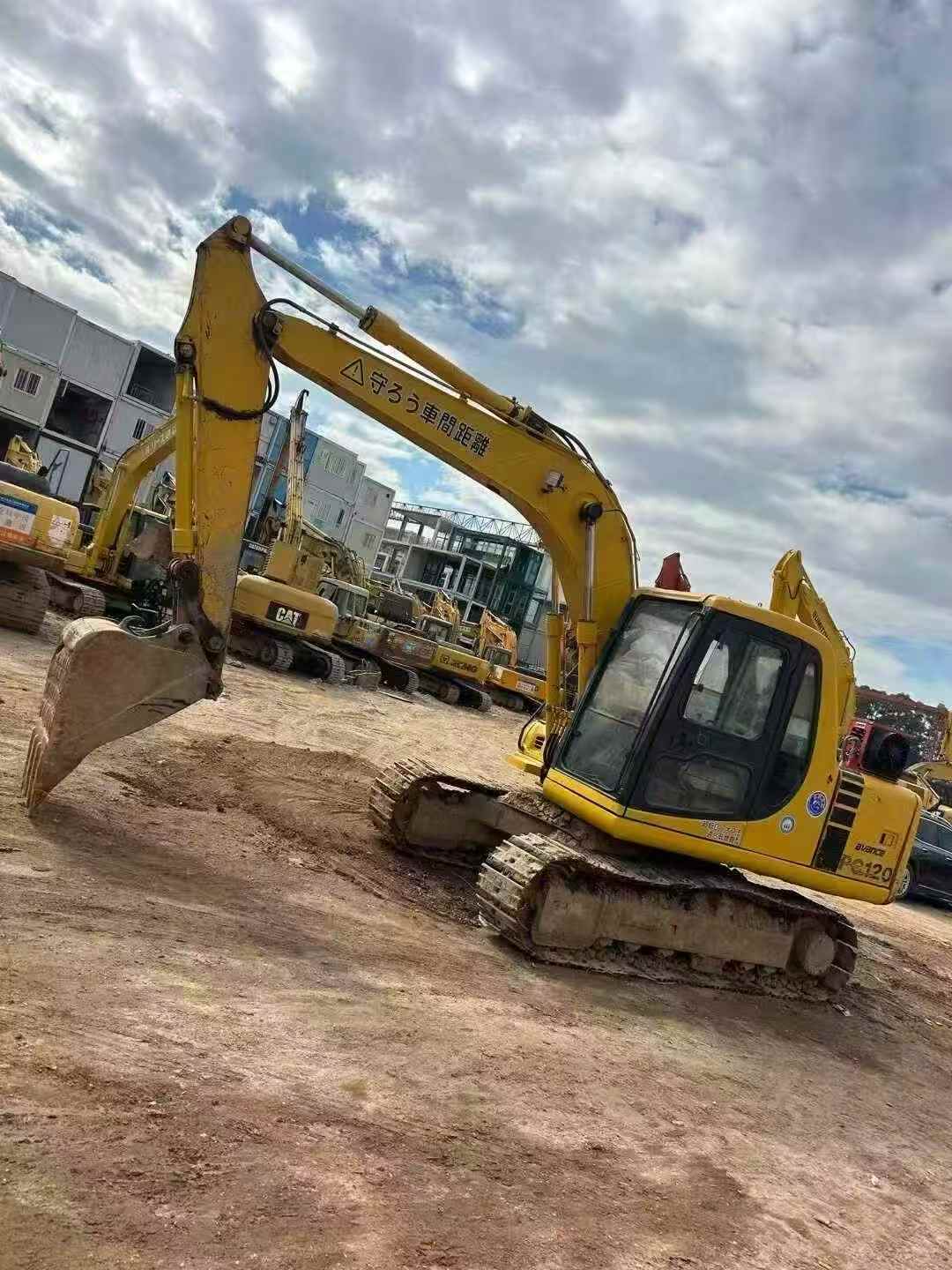 Used Komatsu PW100 Excavator 2016 Model / 7