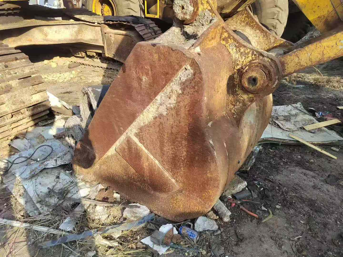 Buy Hyundai R225-7 Used Excavator / 8 Used Hyundai R225-7 Excavator 2016 Model / 8