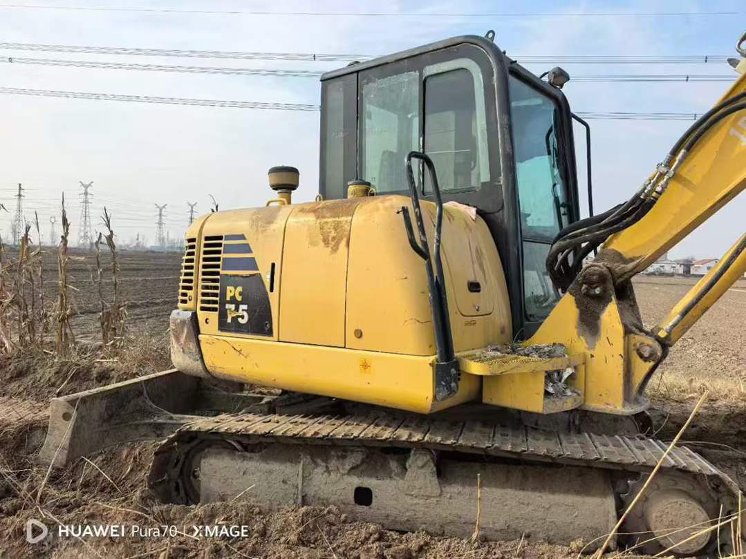 Buy Komatsu PW100 Used Excavator / 5 Used Komatsu PW100 Excavator 2019 Model / 5