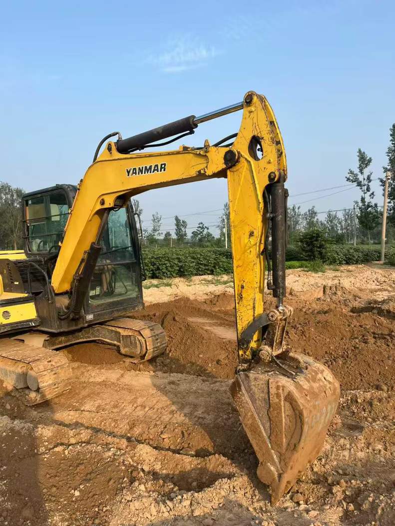 Used Yanmar B65 Excavator 2016 Model / 9