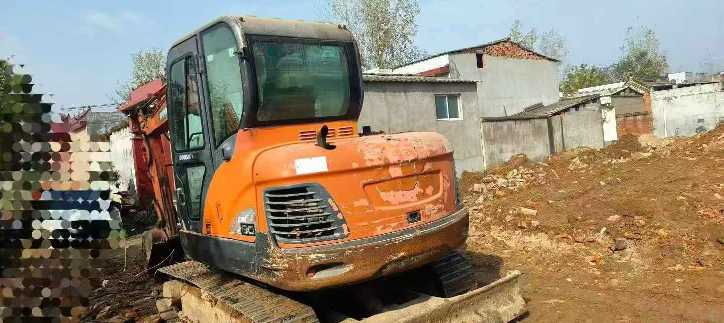 Buy Doosan DX60 Used Excavator / 2 Used Doosan DX60 Excavator 2016 Model / 2