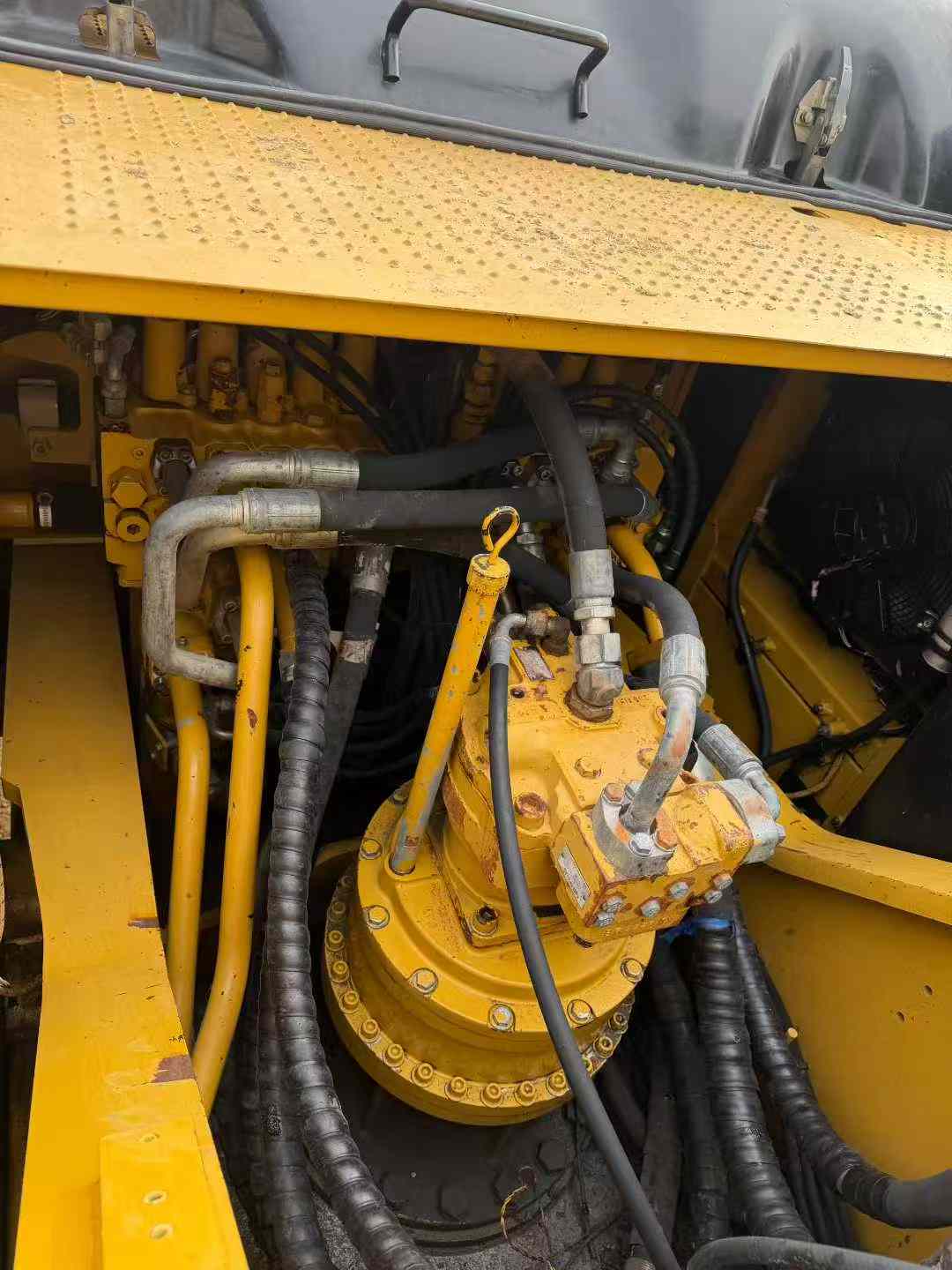 Buy Caterpillar 330L Used Excavator / 7 Used Caterpillar 330L Excavator 2017 Model / 7