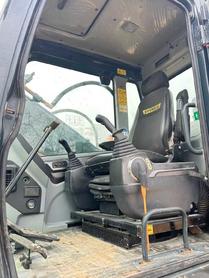 Buy Hyundai R215VSN Used Excavator / 8 Used Hyundai R215VSN Excavator 2021 Model / 8