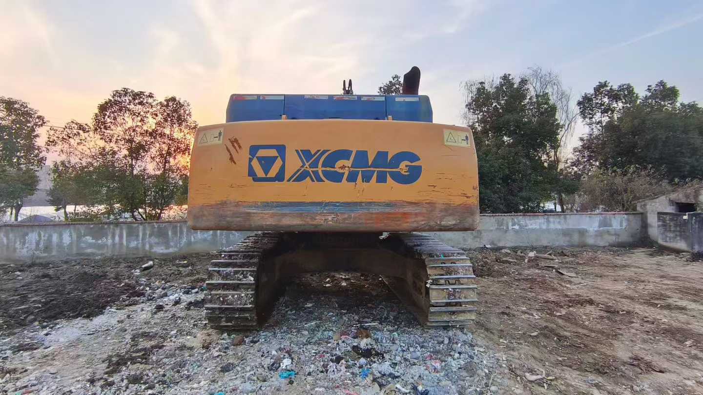 Buy XCMG LW520G Used Excavator / 9 Used XCMG LW520G Excavator 2020 Model / 9