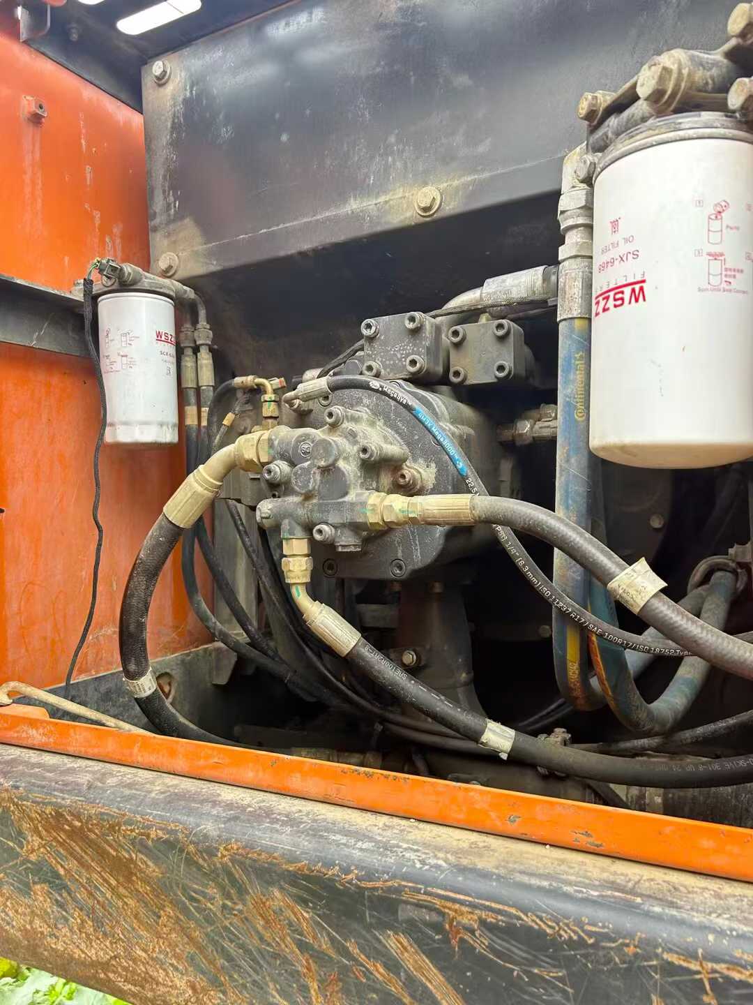 Buy Doosan DH220 Used Excavator / 5 Used Doosan DH220 Excavator 2020 Model / 5