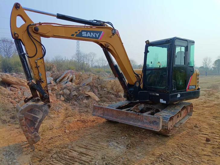Buy Sany SY55 Used Excavator / 1