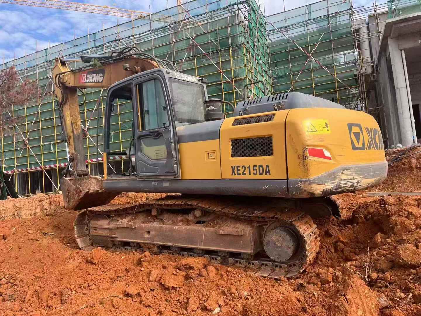 Buy XCMG LW200 Used Excavator / 2 Used XCMG LW200 Excavator 2018 Model / 2