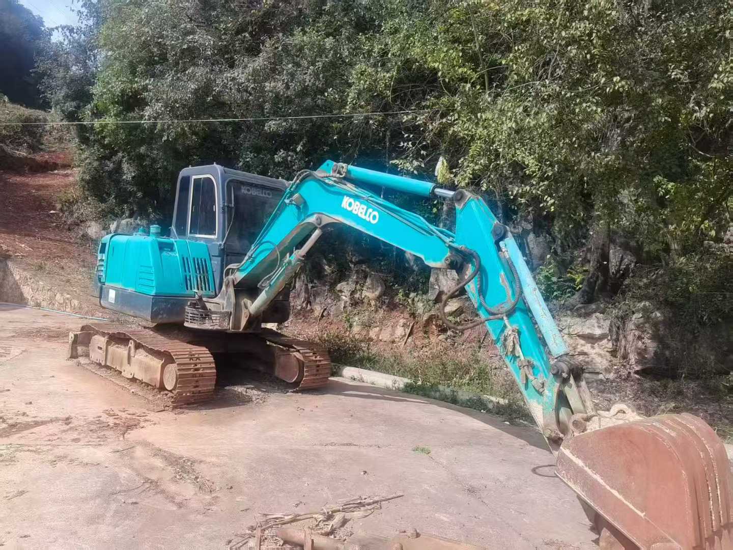 Buy Kobelco SK60 Used Excavator / 3 Used Kobelco SK60 Excavator 2012 Model / 3