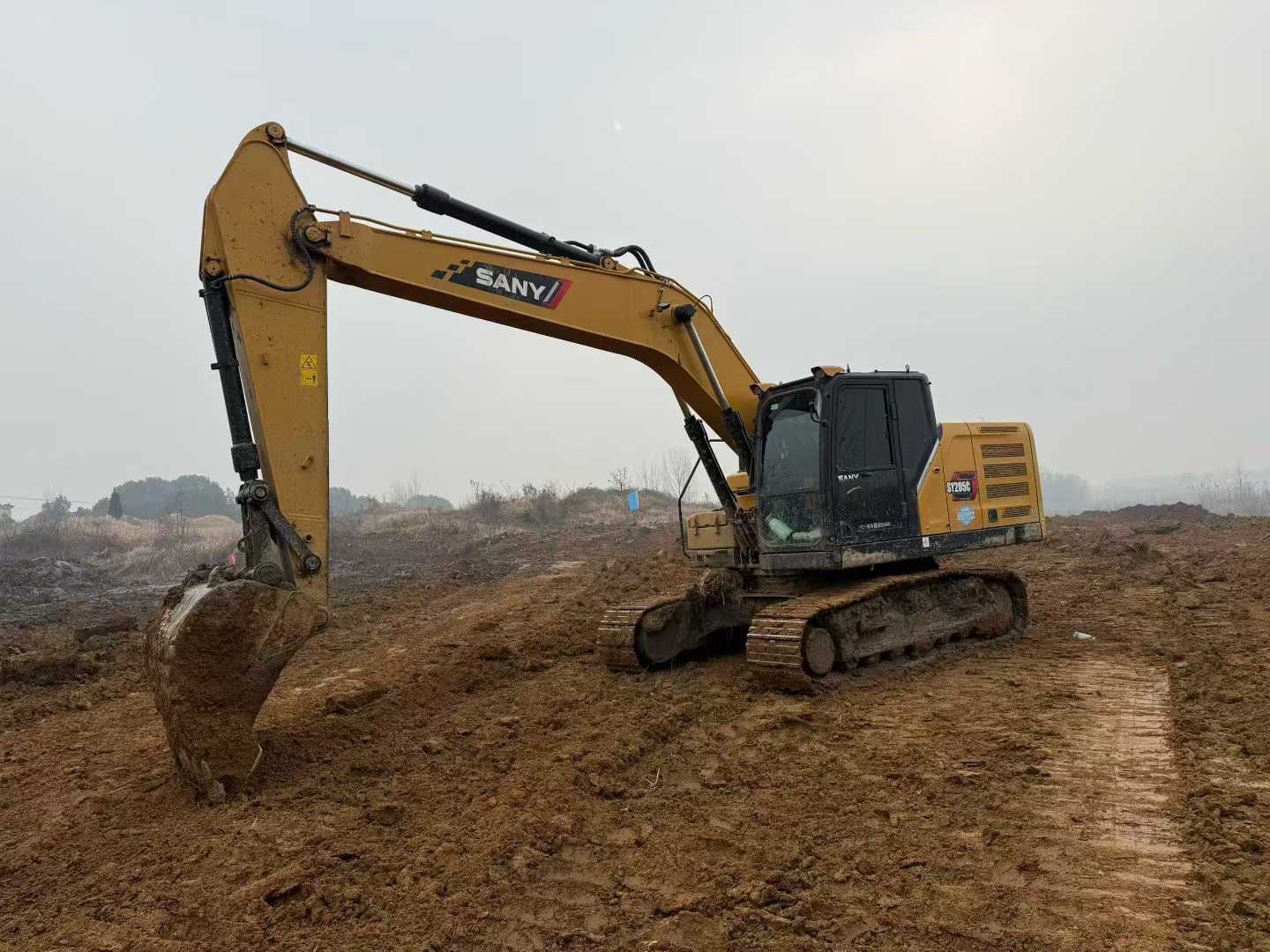 Buy Sany SY205H Used Excavator / 1