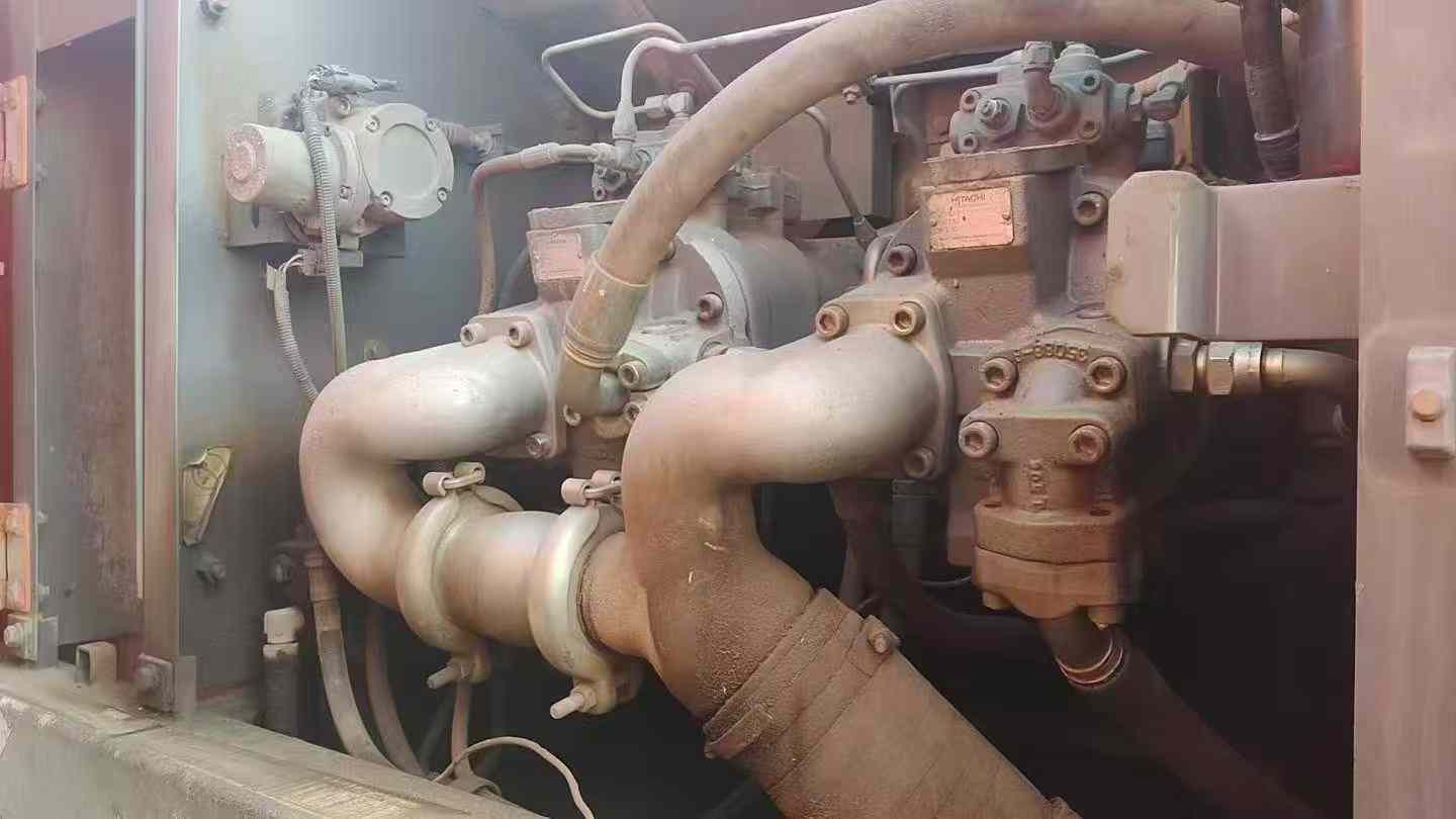 Buy Hitachi ZW330 Used Excavator / 5 Used Hitachi ZW330 Excavator 2012 Model / 5