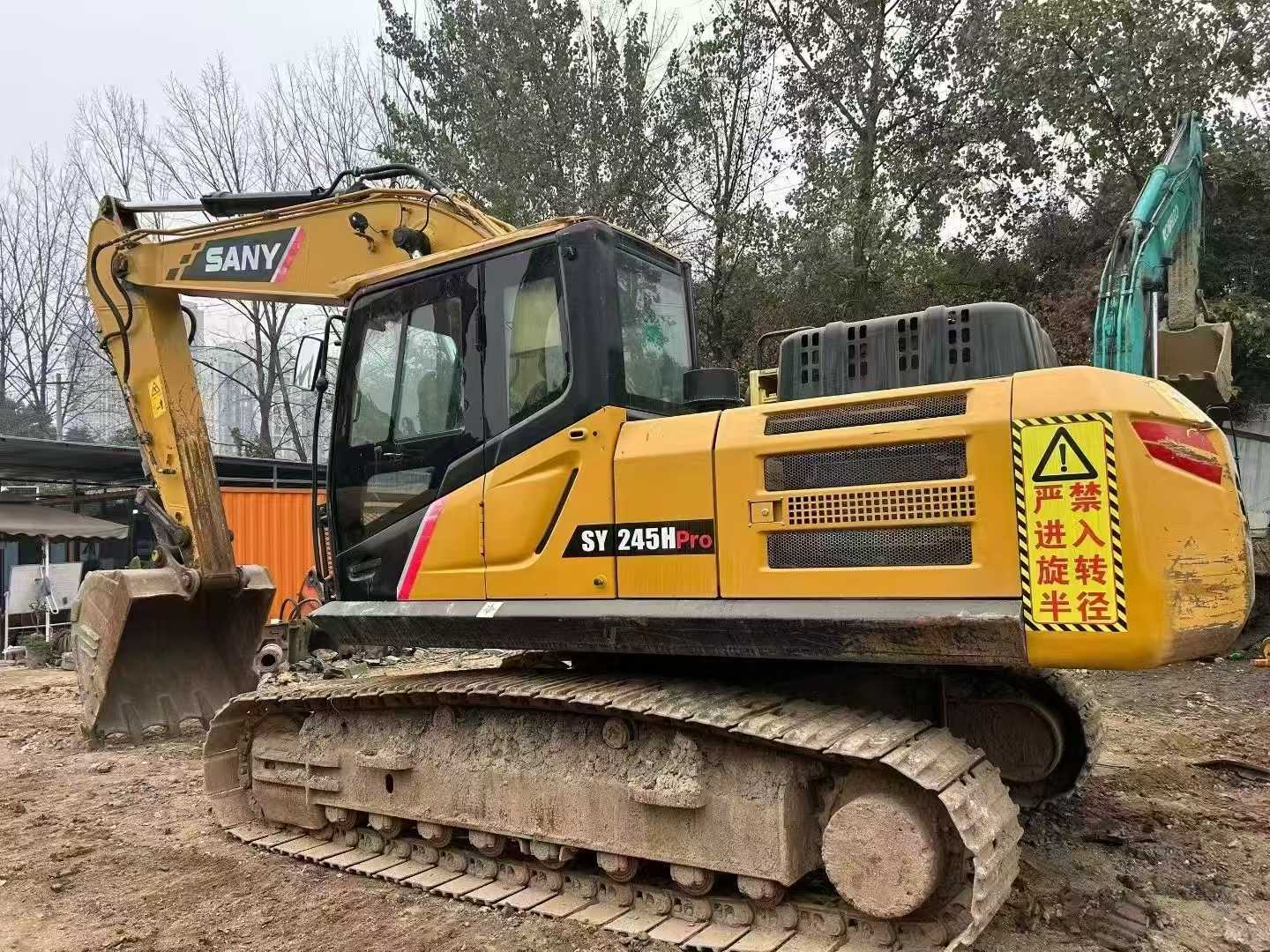 Buy Sany SY225H Used Excavator / 1