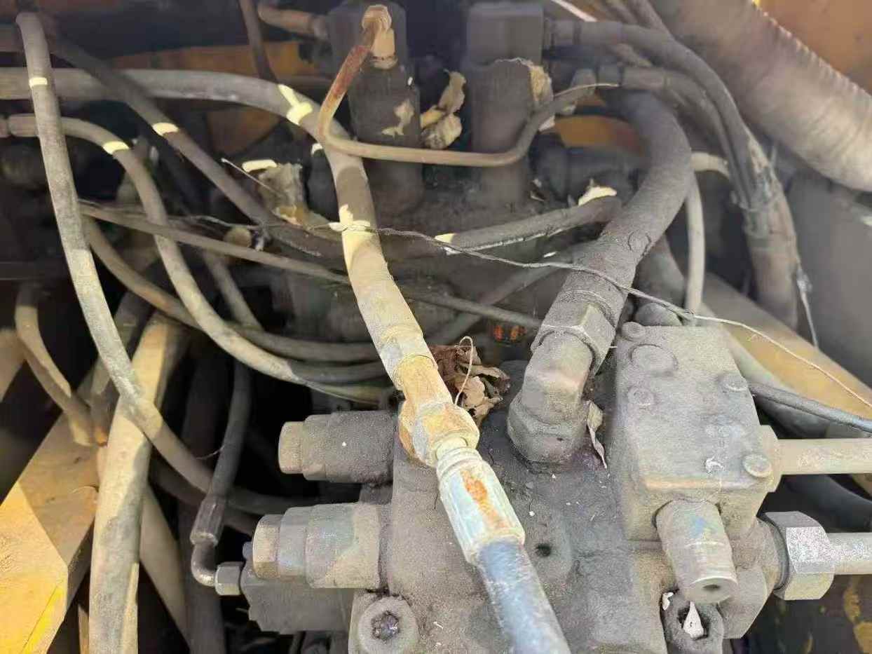 Buy XCMG XE215 Used Excavator / 5 Used XCMG XE215 Excavator 2012 Model / 5