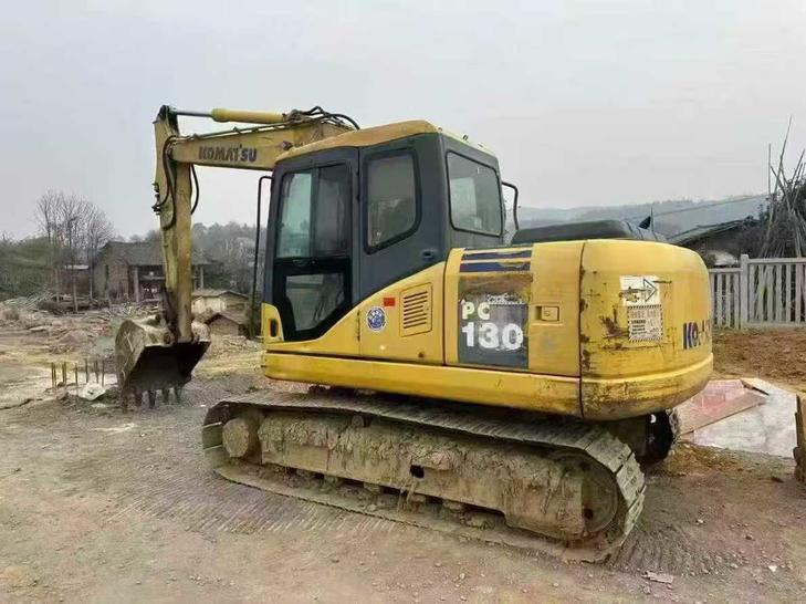 Buy Komatsu PC30-7 Used Excavator / 1