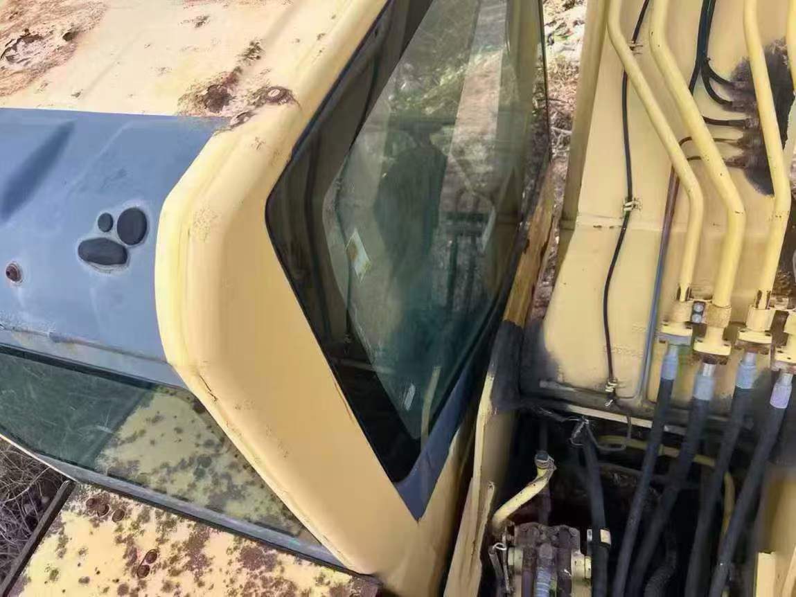 Buy Komatsu PC210LC-8 Used Excavator / 3 Used Komatsu PC210LC-8 Excavator 2011 Model / 3