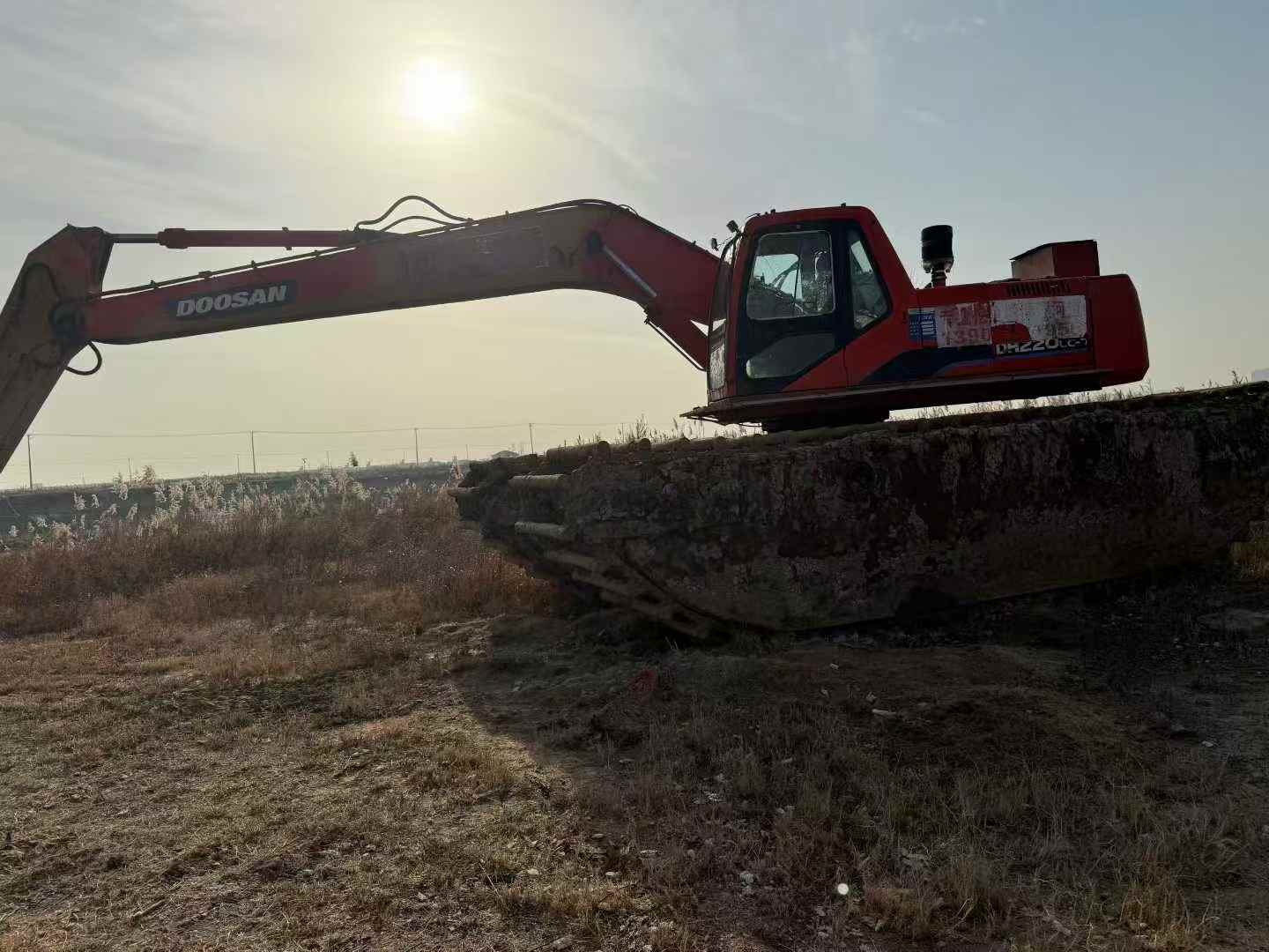 Buy Doosan DH220-7 Used Excavator / 2 Used Doosan DH220-7 Excavator 2016 Model / 2