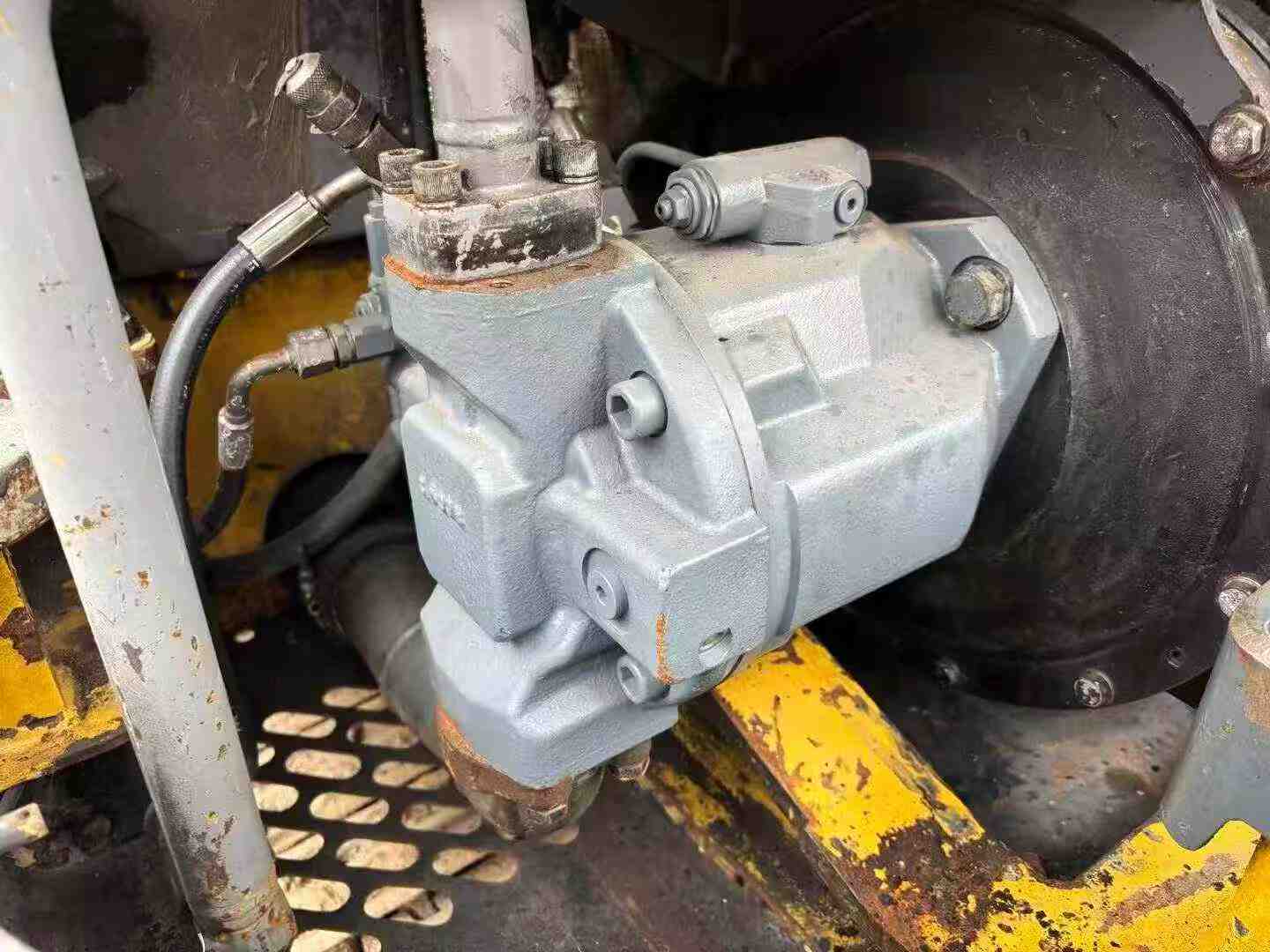 Buy XCMG XE60 Used Excavator / 3 Used XCMG XE60 Excavator 2016 Model / 3